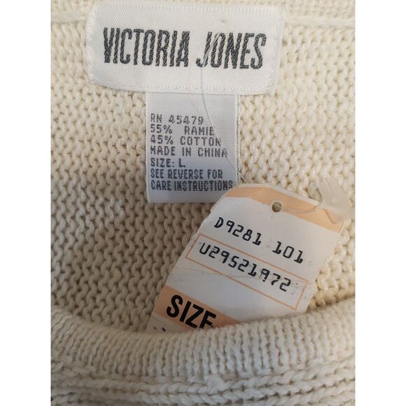 Victoria Jones Cream Floral Bead & Sequin Pull-Over Sweater Size Large NWT - Picture 9 of 10